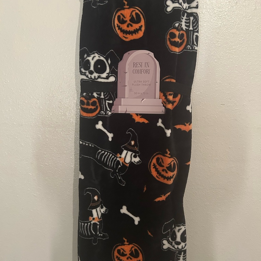 Dachshund Halloween Skeleton Dog Plush Throw